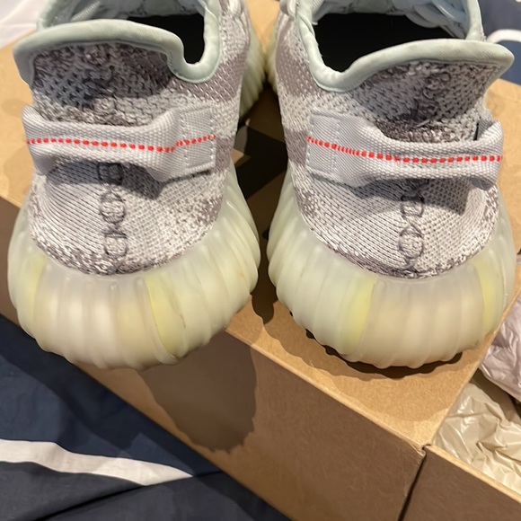 Yeezy 350 V2 blue tint. Size 10 - Picture 8 of 10